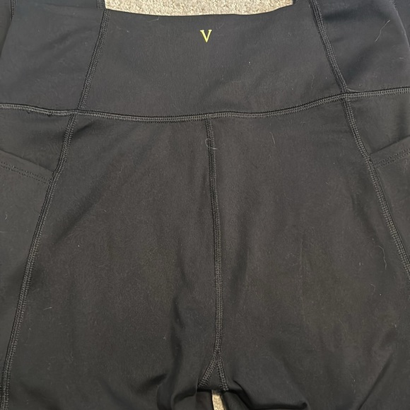 Victoria’s Secret Workout Leggings - Picture 4 of 5